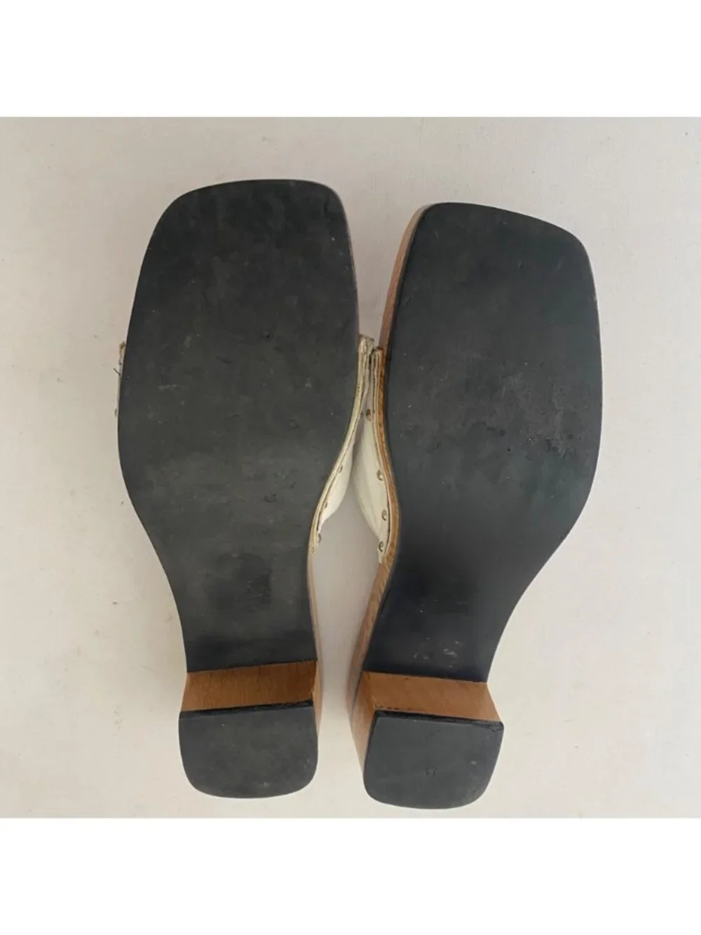 Salvatore Ferragamo Wood Heels Shoes White - Picture 5 of 9